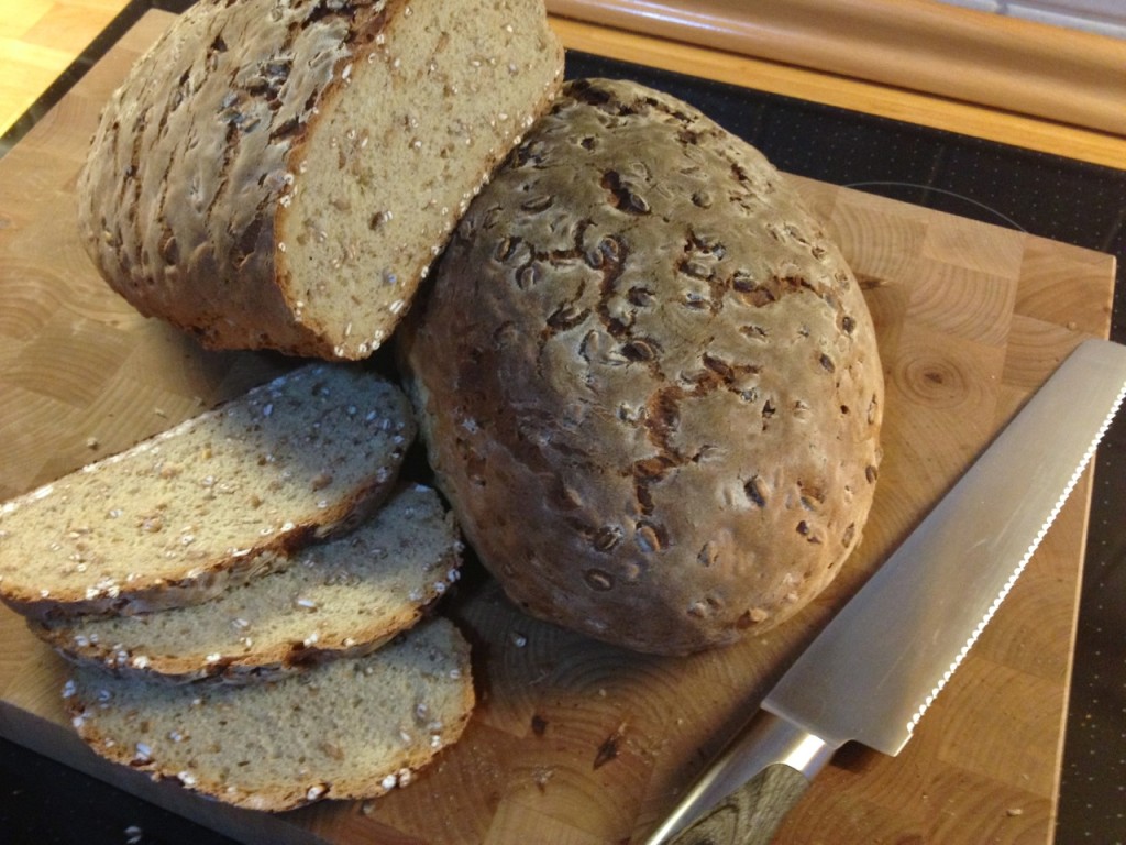 Anschnittbild vom Dinkelsauerteigbrot